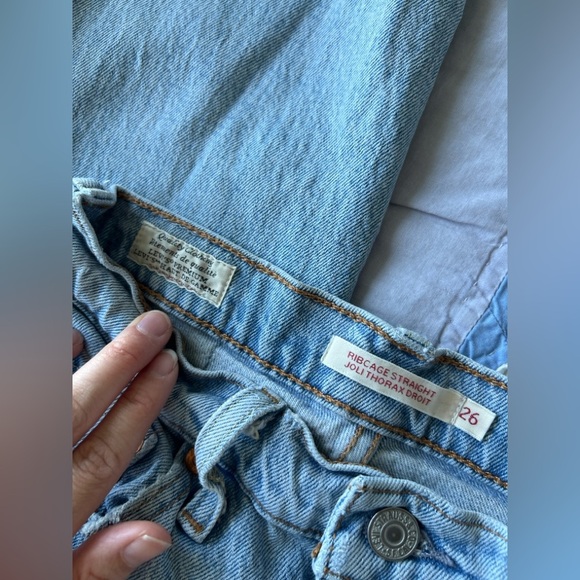 Levi's 501 Womens High-Waisted Rib Cage Straight-leg Blue Denim Jeans 26 - Picture 8 of 12